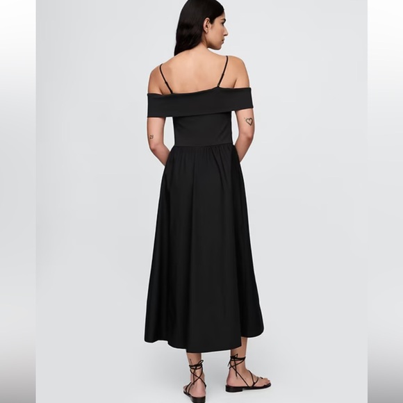 Gap Mixed Media Off-Shoulder Midi Dress - Picture 2 of 10